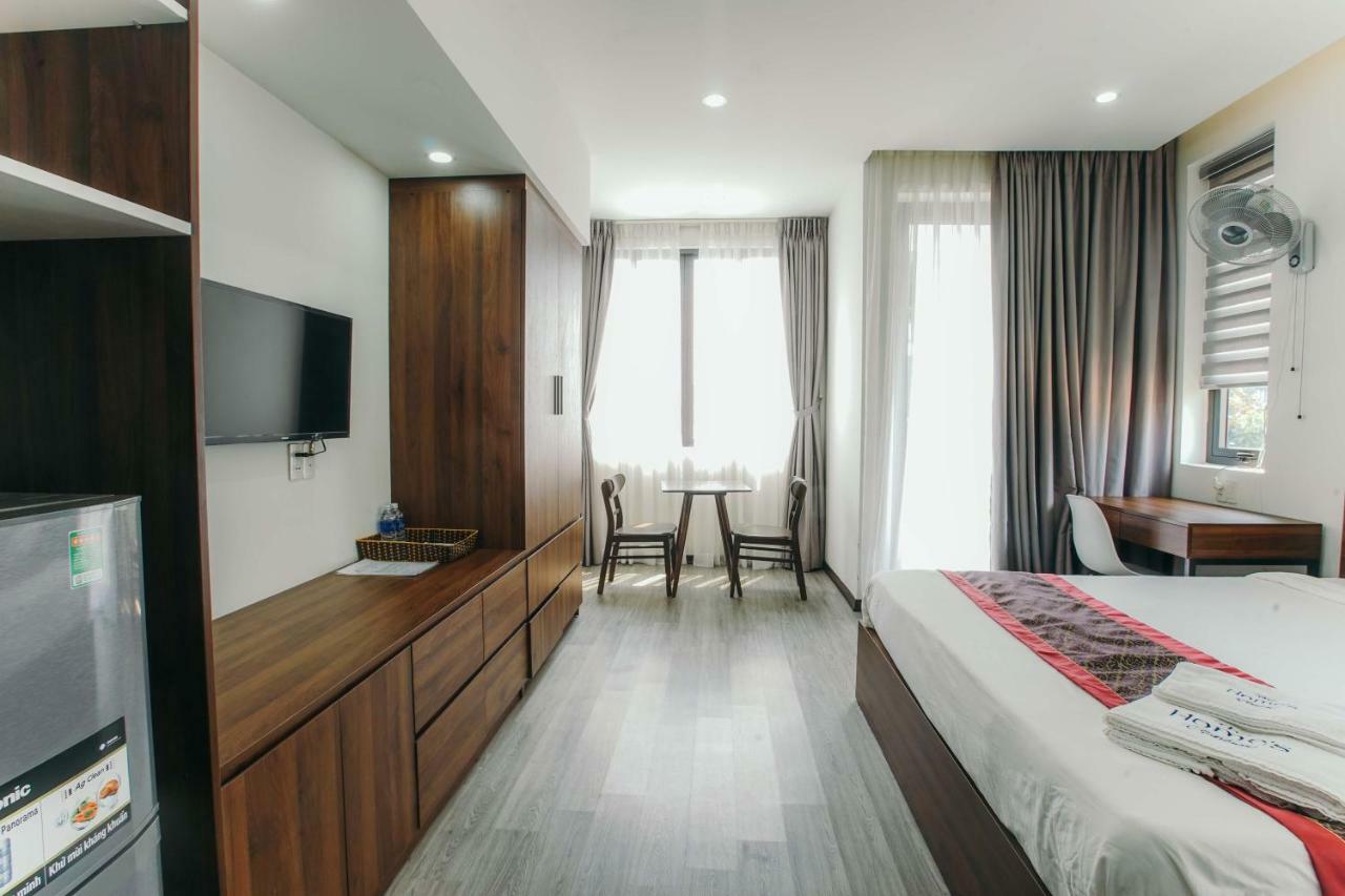 Royal Lion Hotel & Apartment Дананг Екстер'єр фото